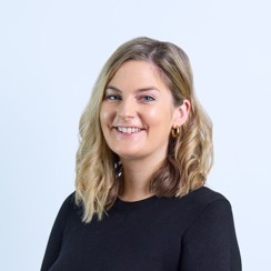 Image of Maxine Reynolds (3)